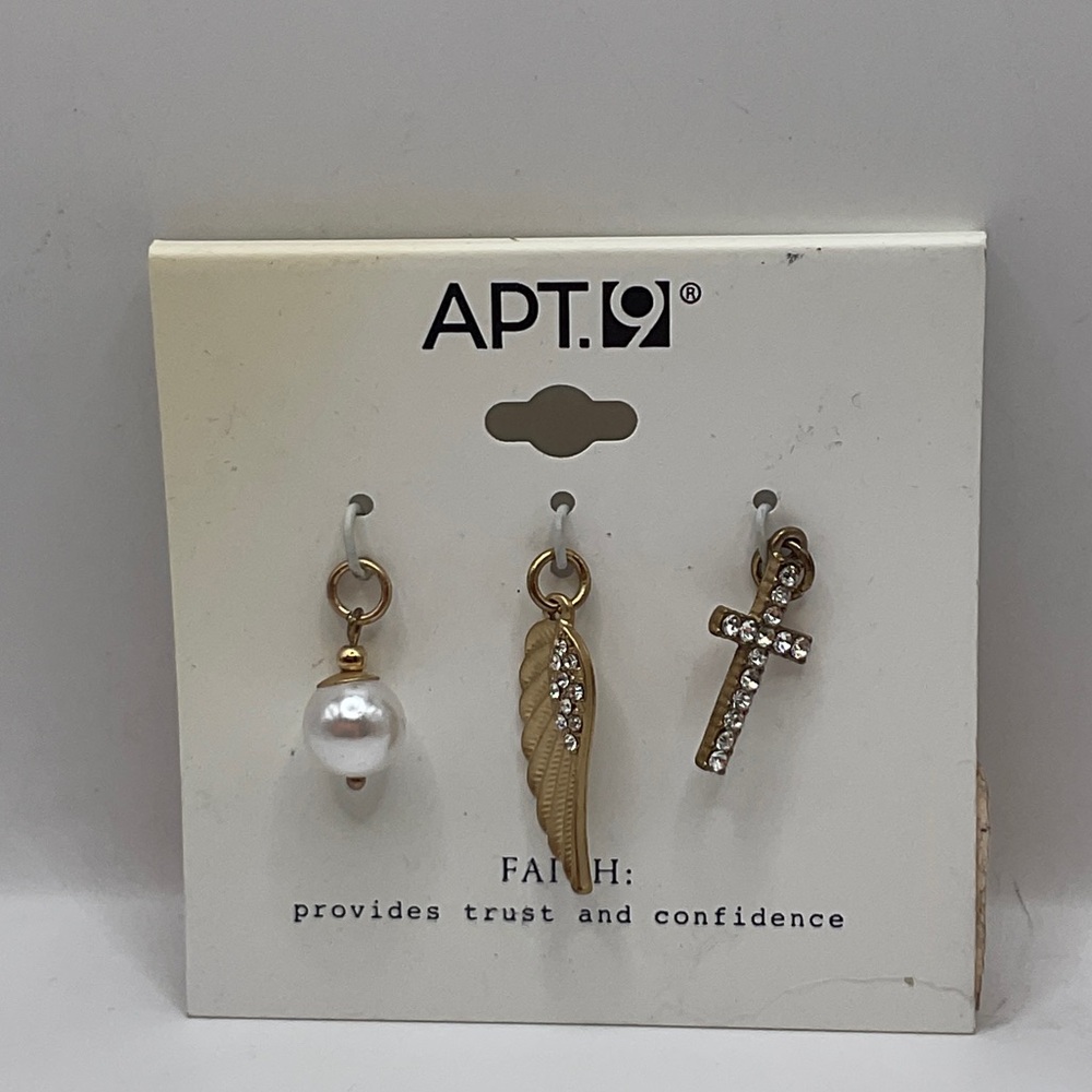 Apt. 9 Gold-Tone Pearl, Wing & Crystal Cross Charm Set